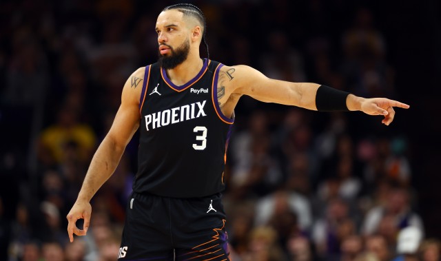 v体育-外线还是准！狄龙5记三分拿下21分7板3助1断