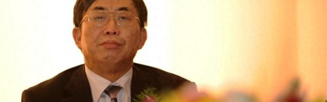 v站体育-爱吃上海日料，桥牌是第二生命|聂卫平|聂老|刘世振|上海市|围棋_新浪体育_新浪新闻