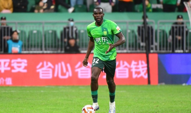 国安出征青岛：张稀哲吴少聪随队 恩加德乌仍缺席