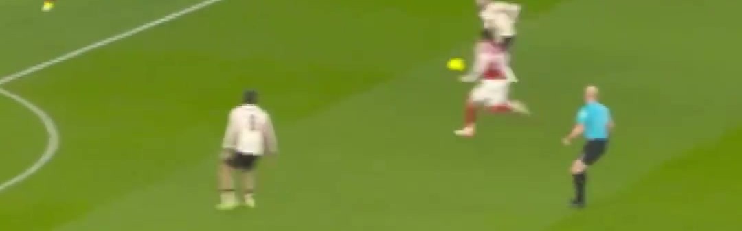 Squawka：自上赛季开始，英超各队击中门框次数排行